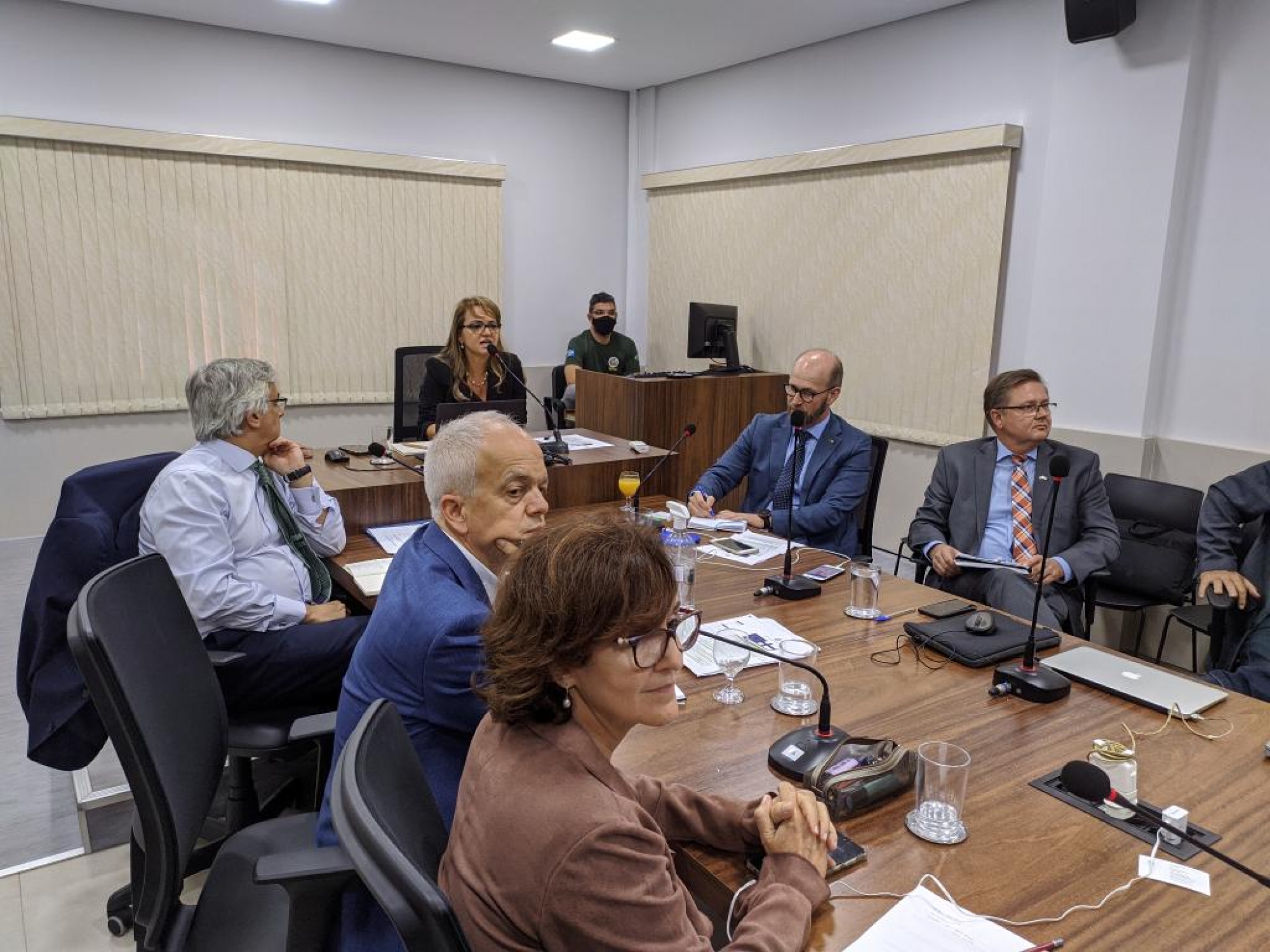 Sema apresenta política ambiental de MT aos embaixadores da União Europeia e Finlândia